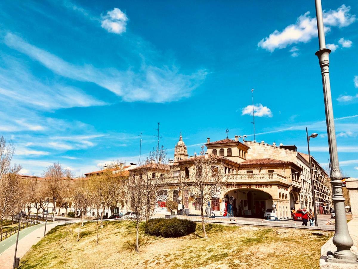 Apartamento Reyes De Espana / Free Parking & Wi Fi Salamanca Exterior photo
